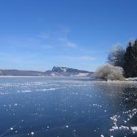 Lac de joux gelé