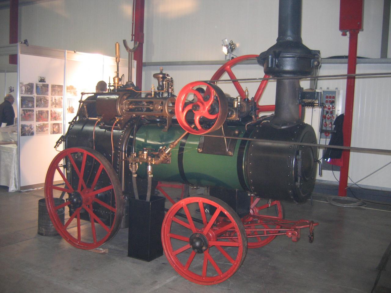 Locomobile en travail
