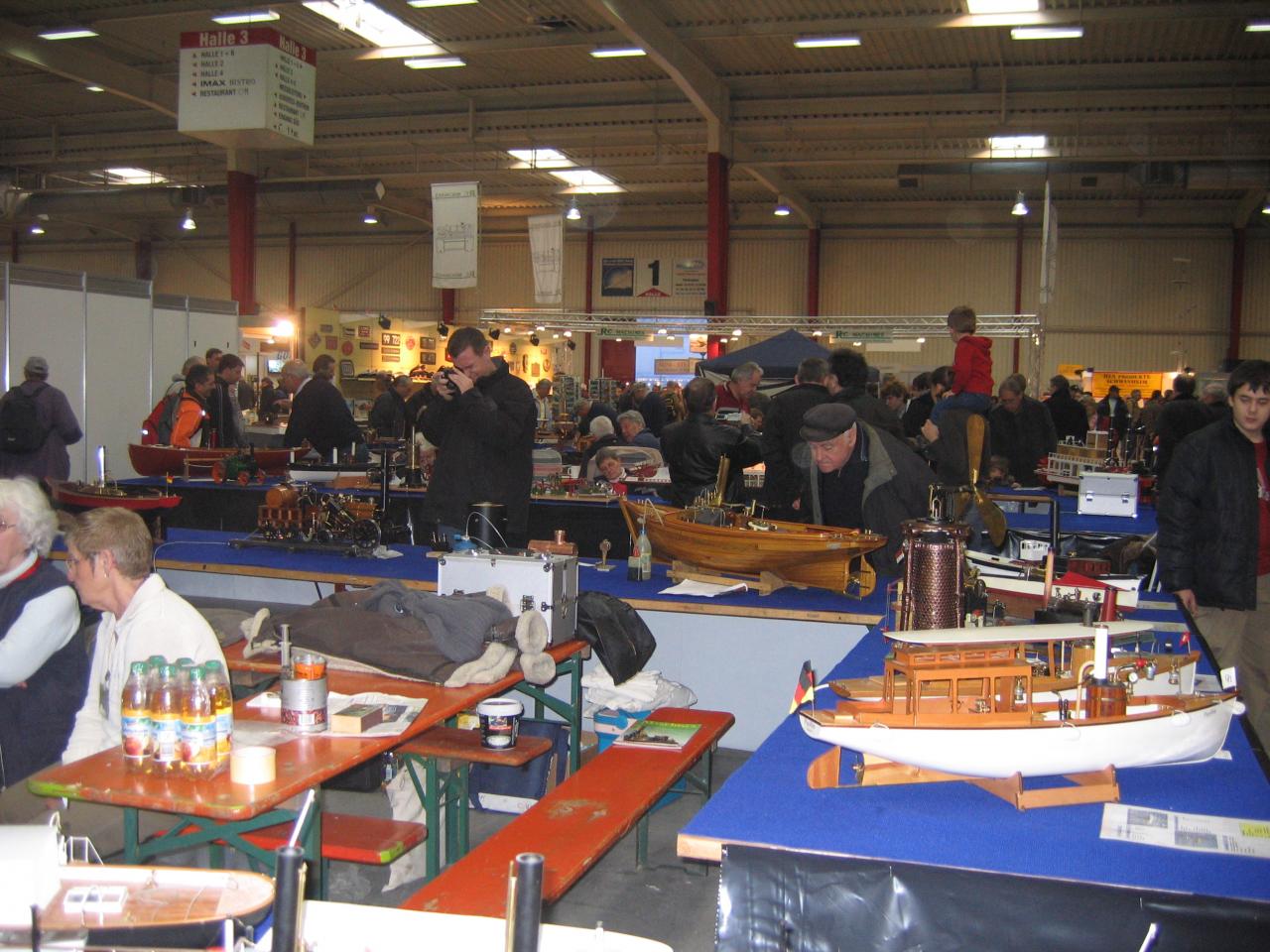 Vue générale stands bateaux